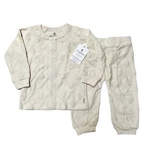 NWT Snugabye Neutral Heart Outfit 6-9m